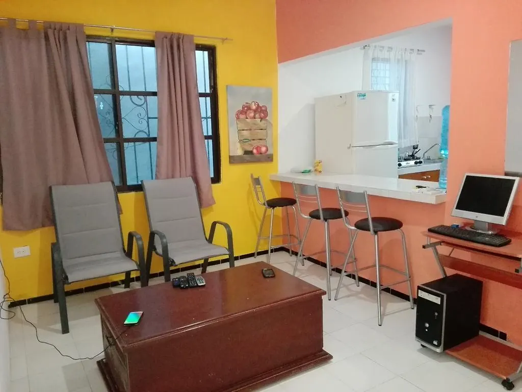 Guacamaya Hostel Playa del Carmen Gæstehus