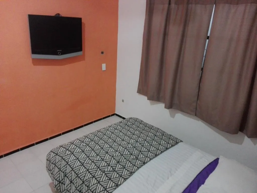 Guest house Guacamaya Hostel Playa del Carmen